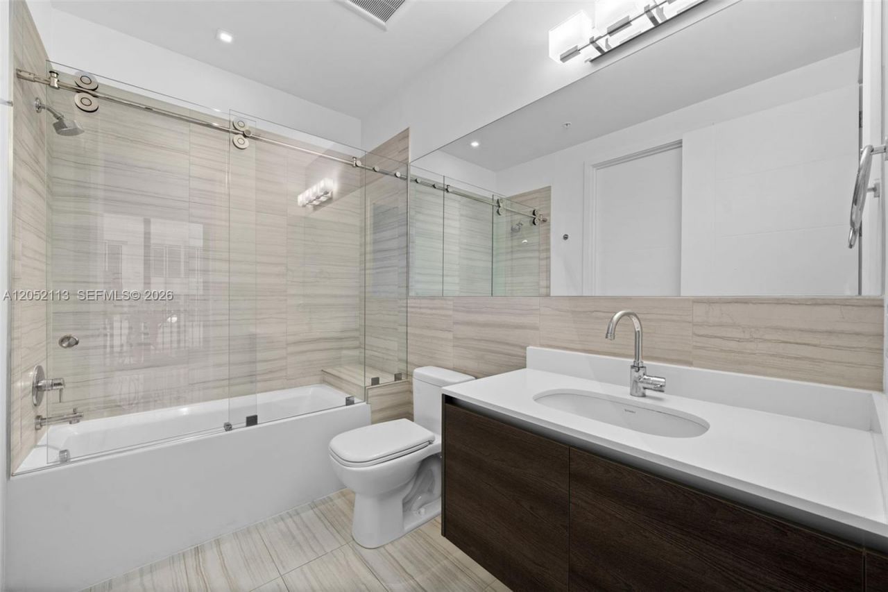 301 Altara Ave , Unit 205, Coral Gables, FL 33146 Photo