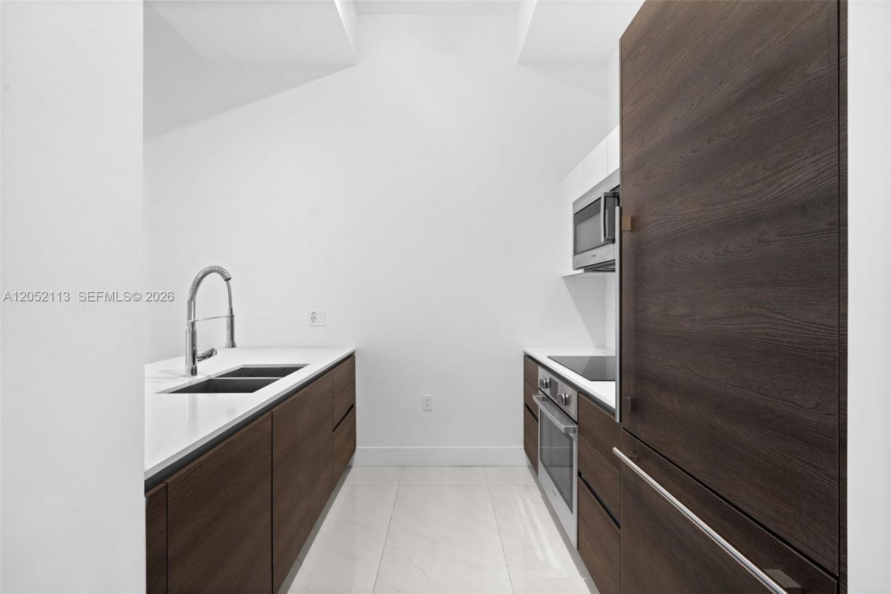 301 Altara Ave , Unit 205, Coral Gables, FL 33146 Photo