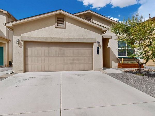 5929 Sandoval Drive NE, Rio Rancho, NM 87144