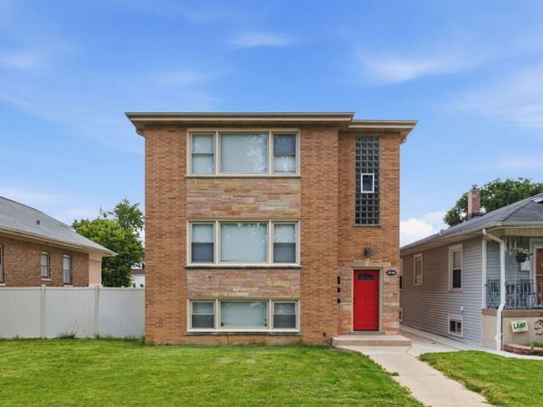 2726 N Nordica Avenue , Unit 3, Chicago, IL 60707