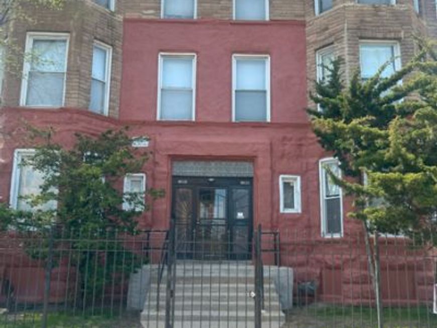 Main Photo