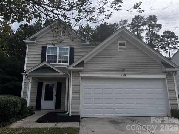 6528 Forest Cross Drive , Charlotte, NC 28216