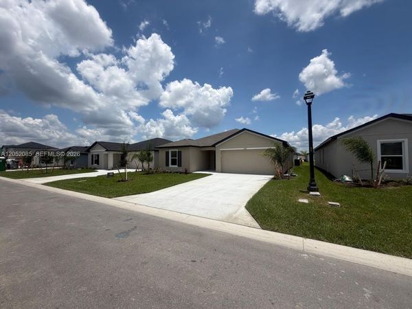 17332 CANTU CT , North Fort Myers, FL 33917