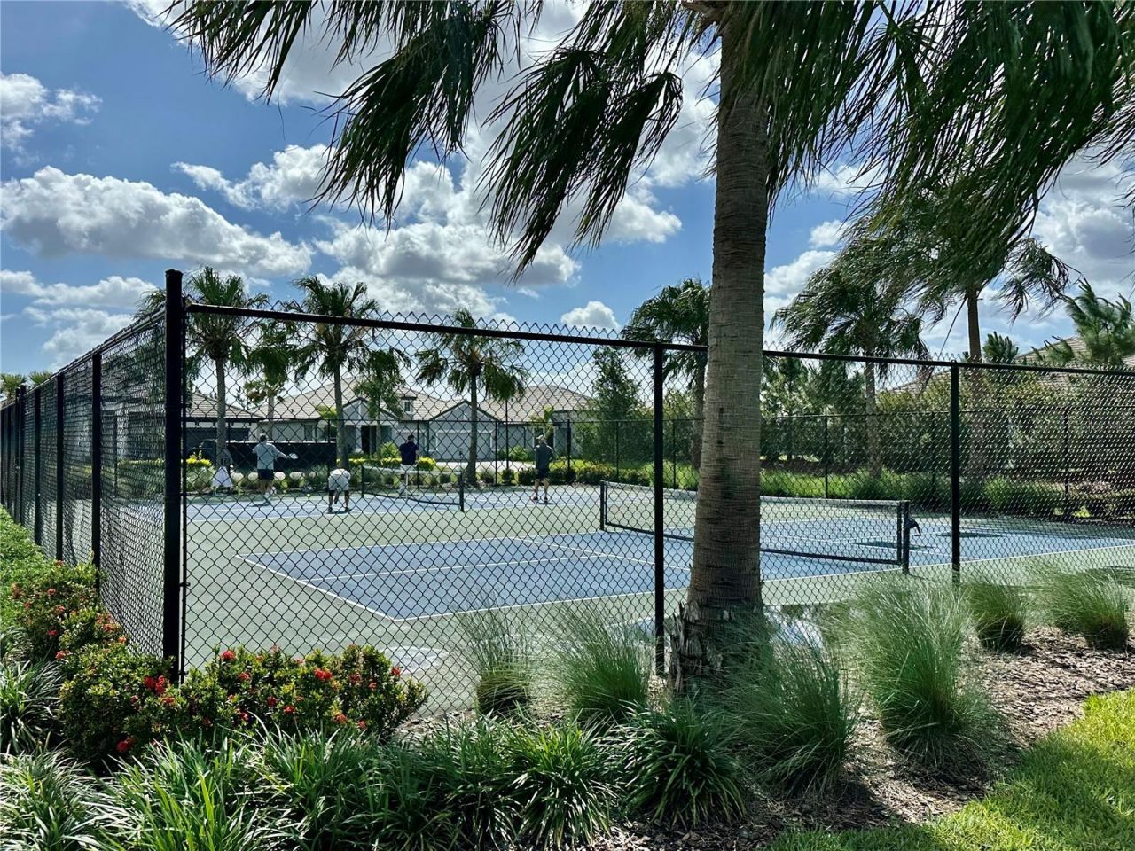 1841 Pleasant Maple Court , Bradenton, FL 34211 Photo