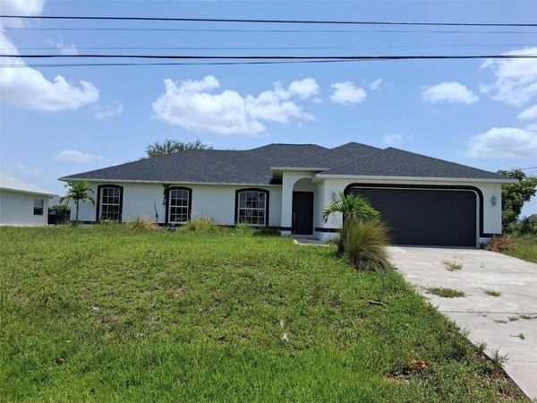 850 SW 15TH STREET , CAPE CORAL, FL 33991