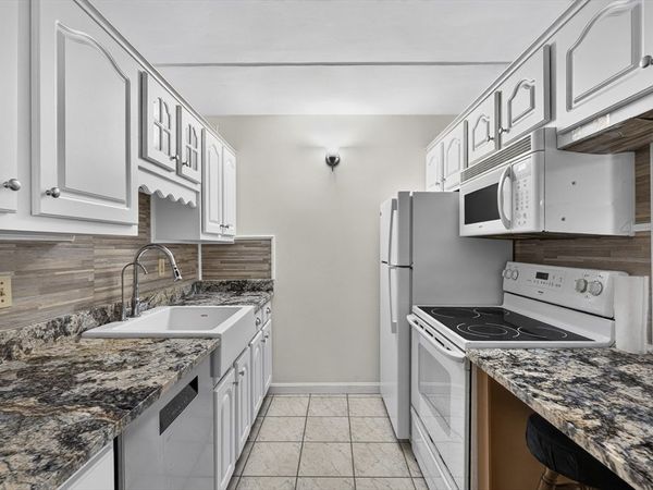 159 Main St, Unit 49A, Stoneham, MA 02180
