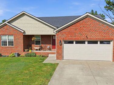 57 Lauren Lane, Lancaster, KY 40444