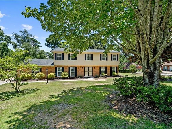 102 Iris Circle, Daphne, AL 36526