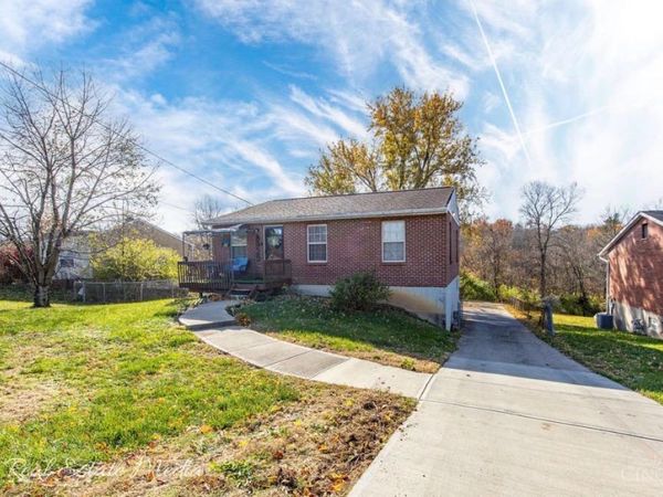8925 Pippin Road, Cincinnati, OH 45251