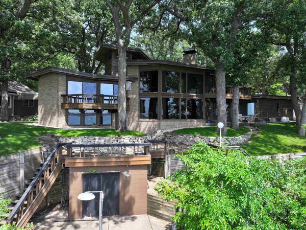 21202 6th Lane, Spirit Lake, IA 51360