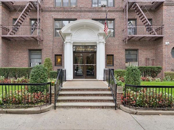 73-20 Austin Street , Unit 1E, Forest Hills, NY 11375