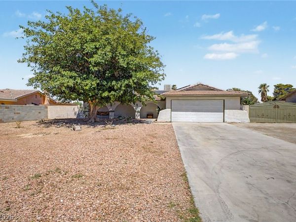 4309 Lake Tahoe Street , Las Vegas, NV 89130