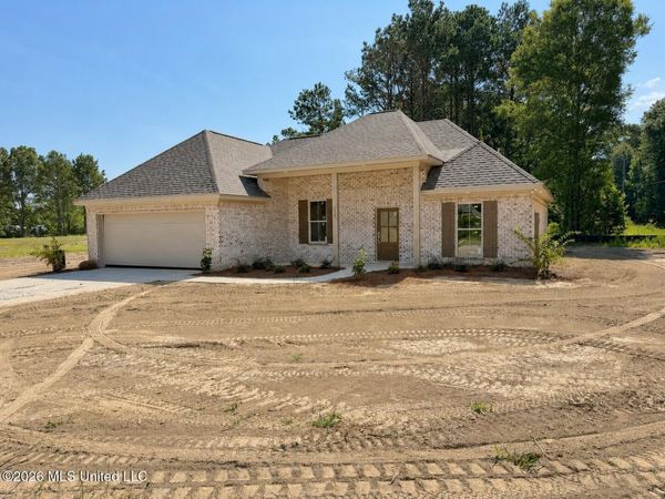 213 Vernon Jones Avenue, Brandon, MS 39047