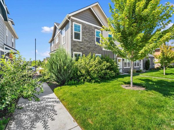 6014 S Jessenia Ln, Boise, ID 83709