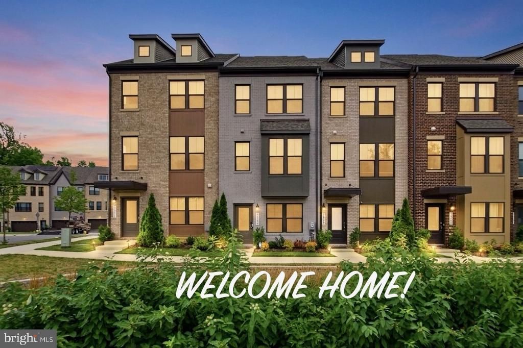 3469 CARNABY STREET , HYATTSVILLE, MD 20782