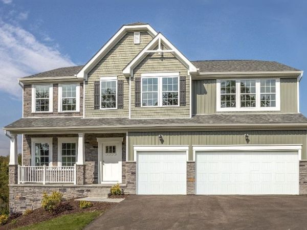 3328 Waterford Dr, Pittsburgh, PA 15238