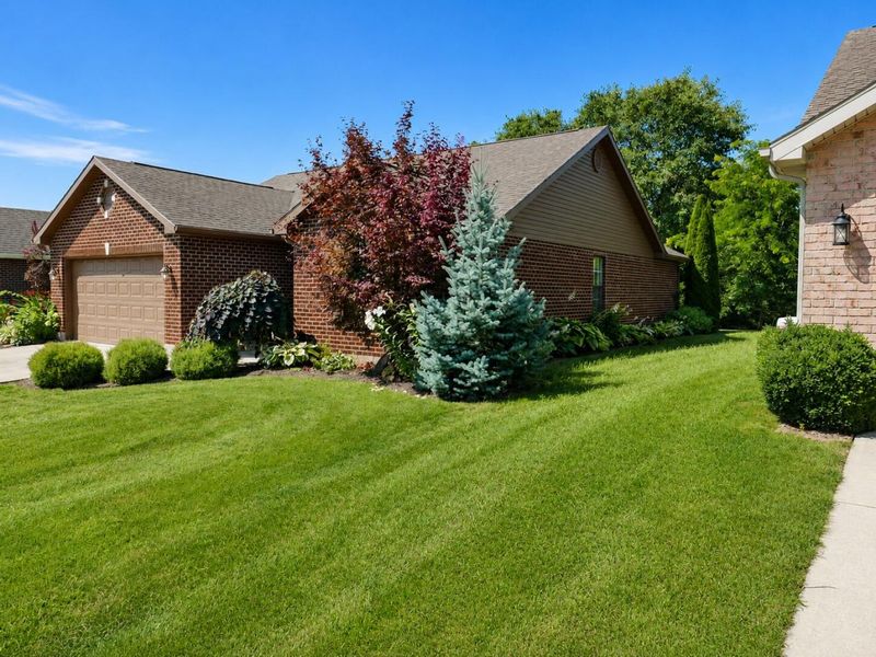 638 Willow Point Court, Troy, OH 45373 Photo 22