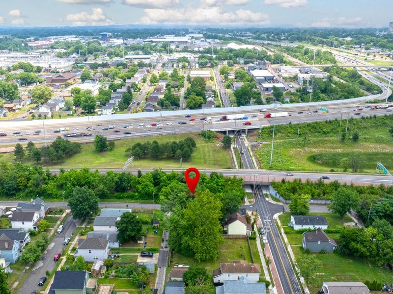 861 N Washington Avenue , Columbus, OH 43201 Photo 38