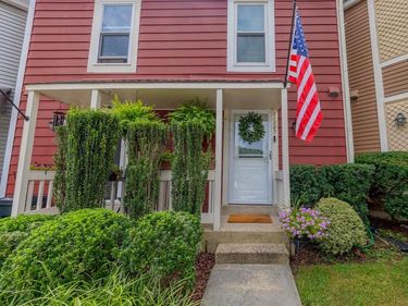 11287 SILENTWOOD LANE, RESTON, VA 20191