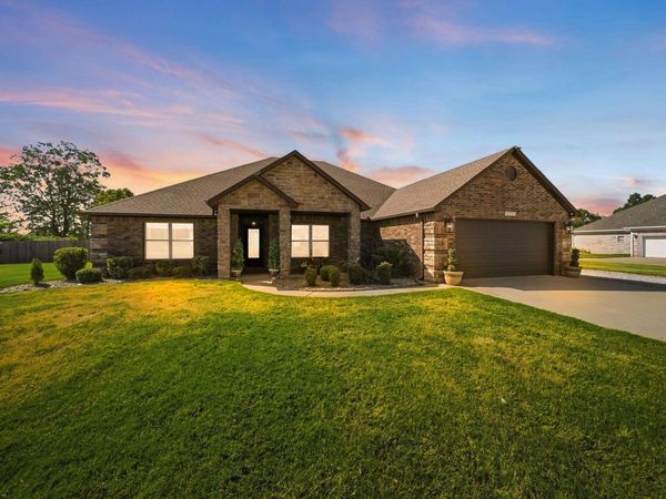13113 Secretariat Drive, Scott, AR 72142