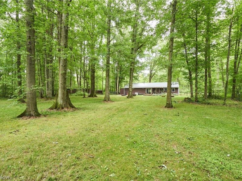 18550 Shaw Road, Chagrin Falls, OH 44023 Photo 6