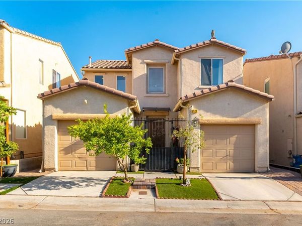 6529 La Placita Avenue, Las Vegas, NV 89142