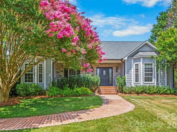 217 Riverwood Drive , Lewisville, NC 27023