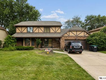 2205 S 152nd Street, Omaha, NE 68144