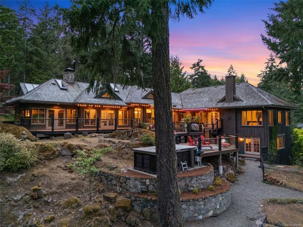 1874 West Shawnigan Lake Rd , Shawnigan Lake, BC V0R 2W3