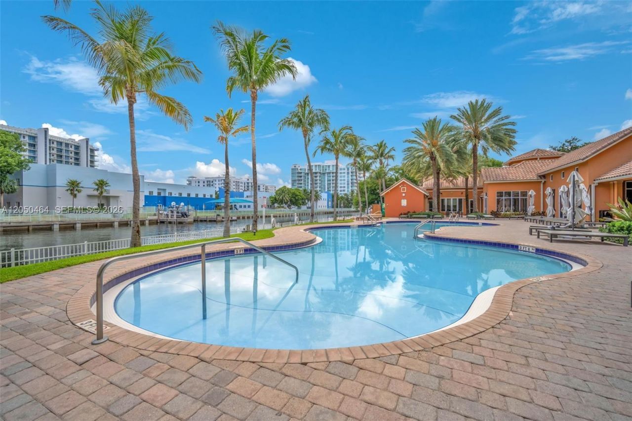 3340 NE 190th St , Unit 1206, Aventura, FL 33180 Photo