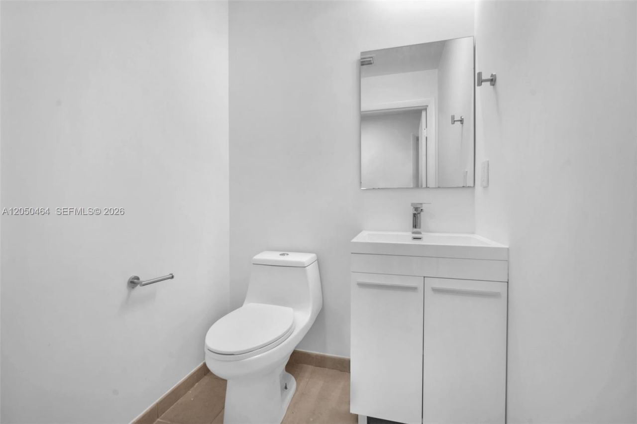 3340 NE 190th St , Unit 1206, Aventura, FL 33180 Photo