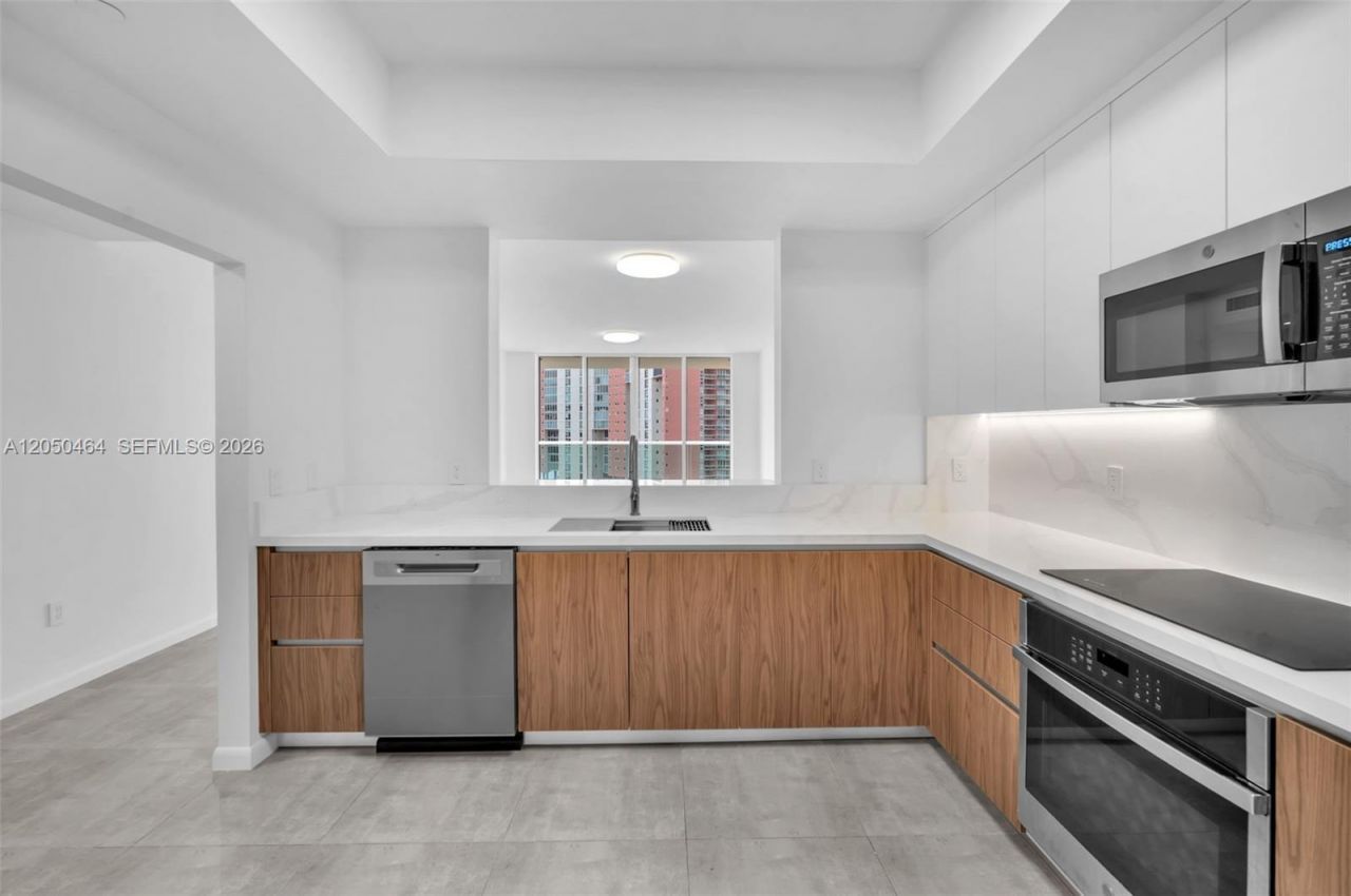 3340 NE 190th St , Unit 1206, Aventura, FL 33180 Photo