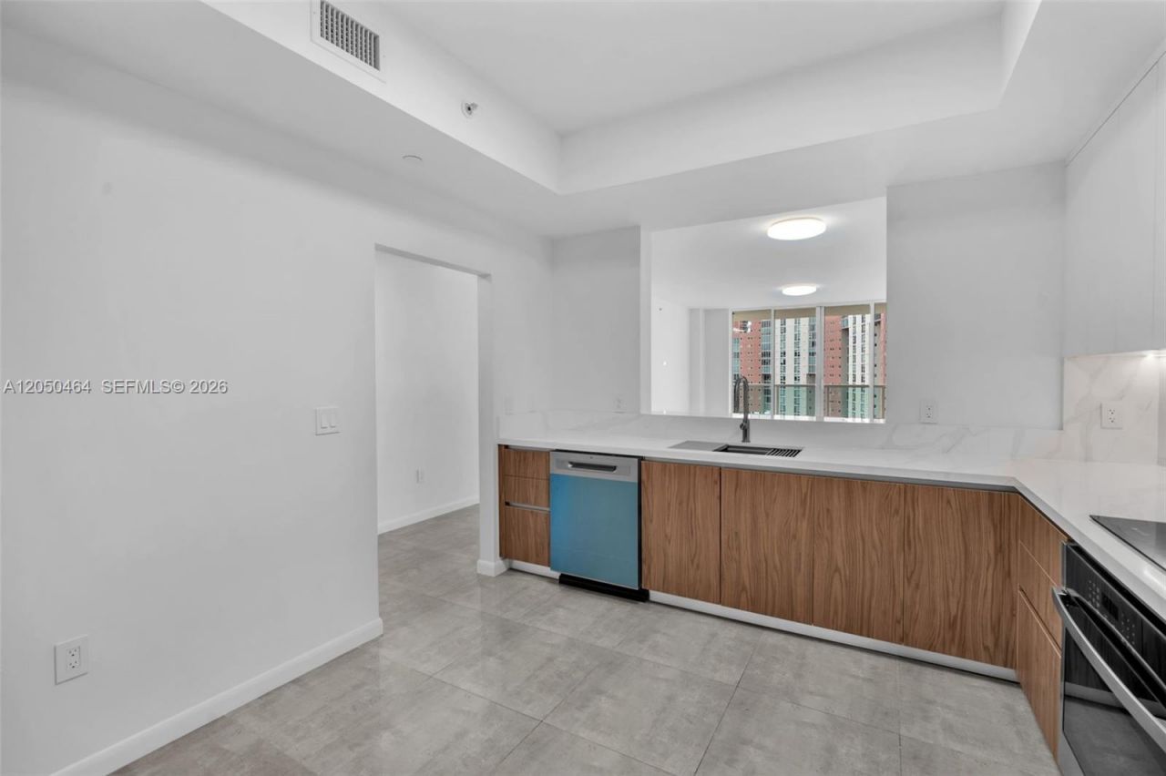 3340 NE 190th St , Unit 1206, Aventura, FL 33180 Photo