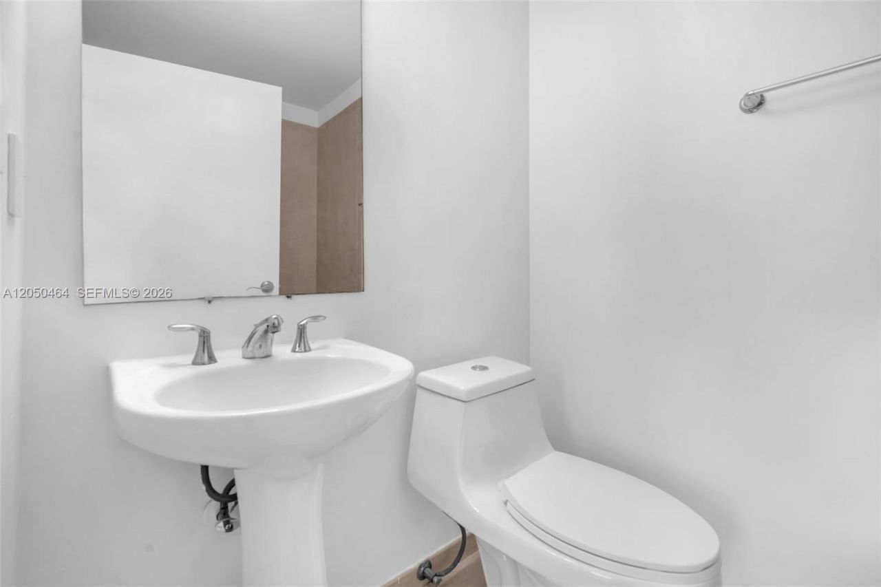 3340 NE 190th St , Unit 1206, Aventura, FL 33180 Photo