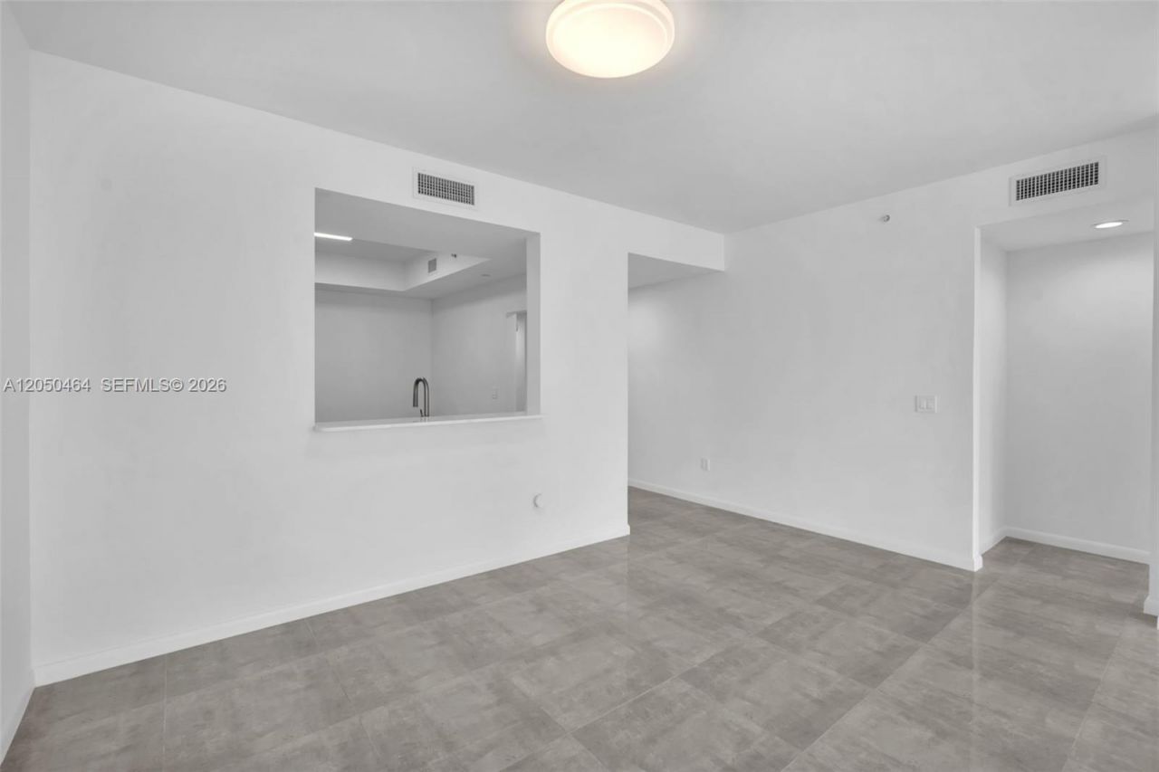 3340 NE 190th St , Unit 1206, Aventura, FL 33180 Photo