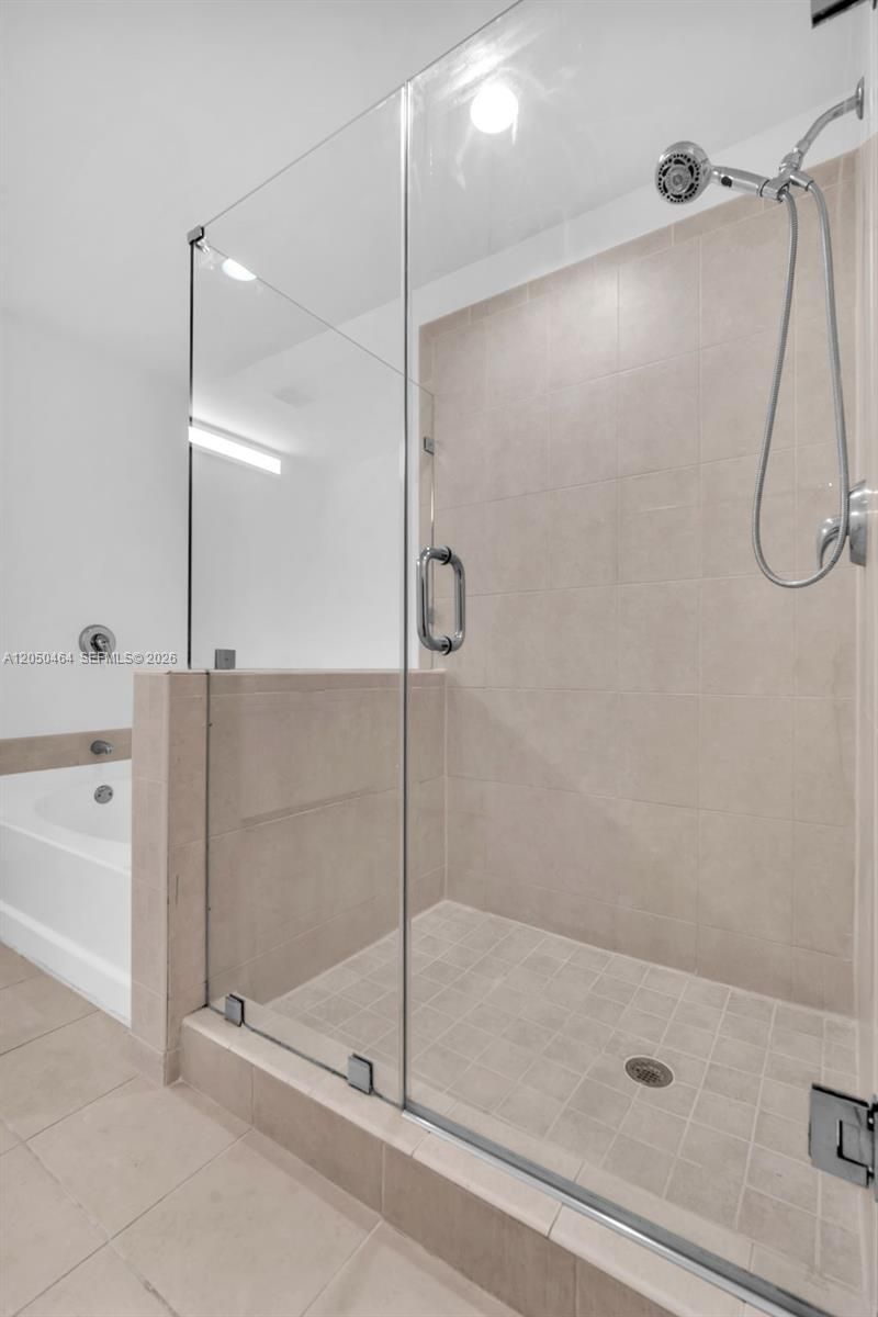 3340 NE 190th St , Unit 1206, Aventura, FL 33180 Photo