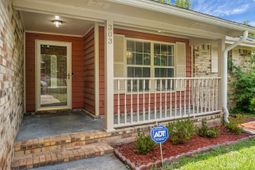 303 E Pandora Drive photo 4