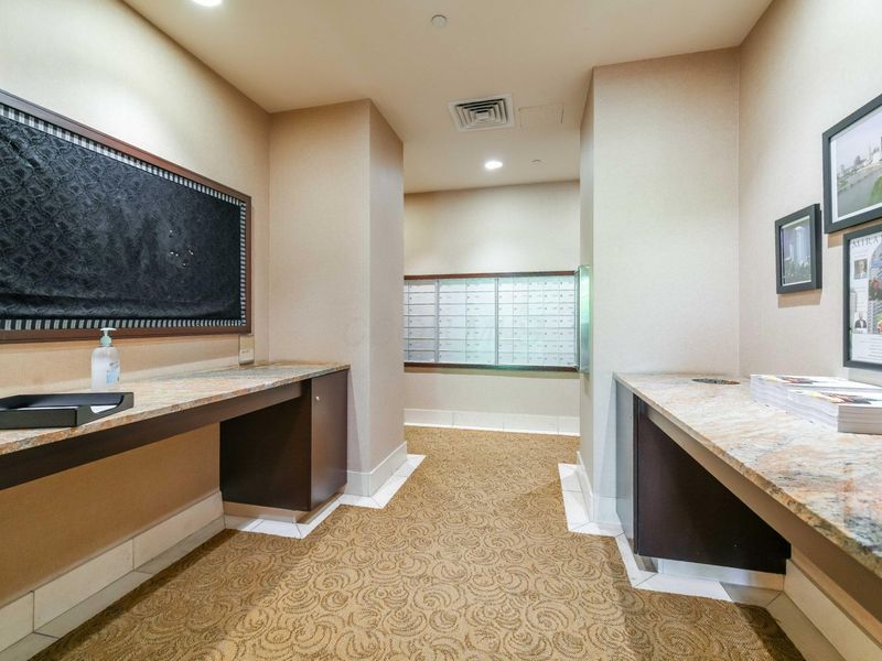 1 Miranova Place, Unit 1710, Columbus, OH 43215 Photo 52
