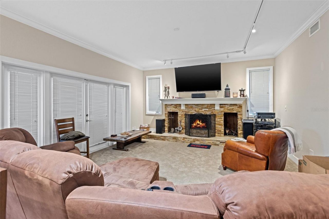 967 Pine Hill Road, Palm Harbor, FL 34683 Photo