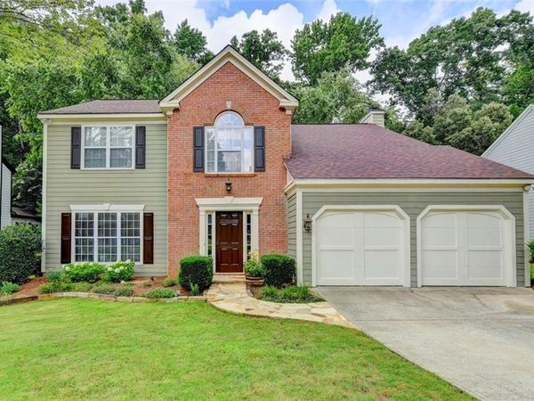 2260 Traywick Chase, Alpharetta, GA 30004
