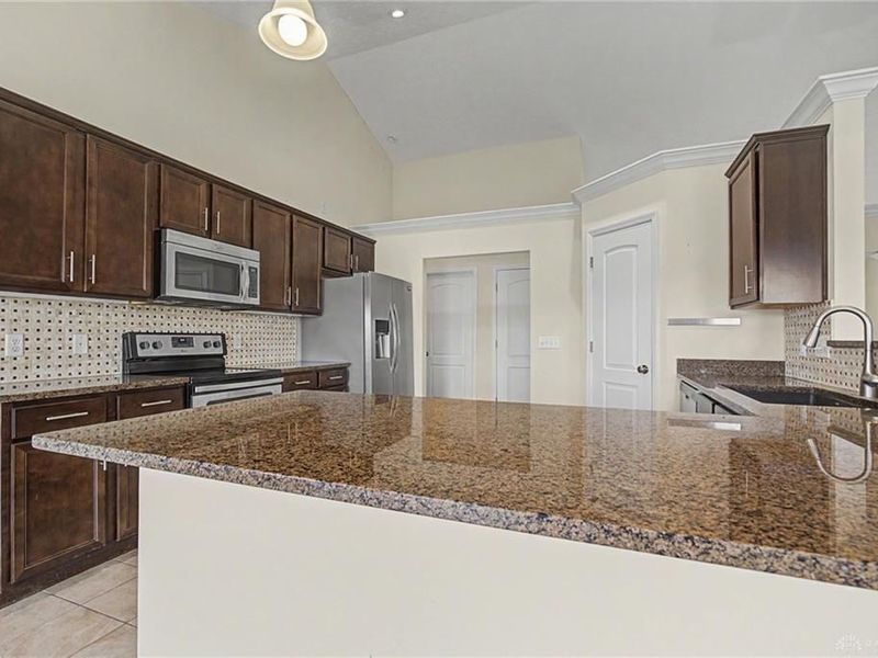 35 Louise Drive, Springboro, OH 45066 Photo 14