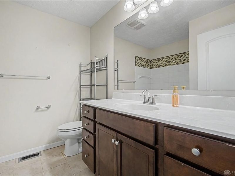 35 Louise Drive, Springboro, OH 45066 Photo 30