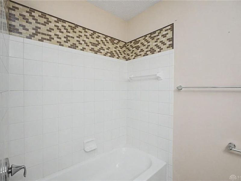 35 Louise Drive, Springboro, OH 45066 Photo 31