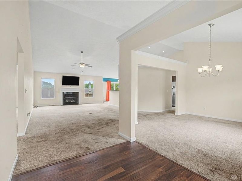35 Louise Drive, Springboro, OH 45066 Photo 4