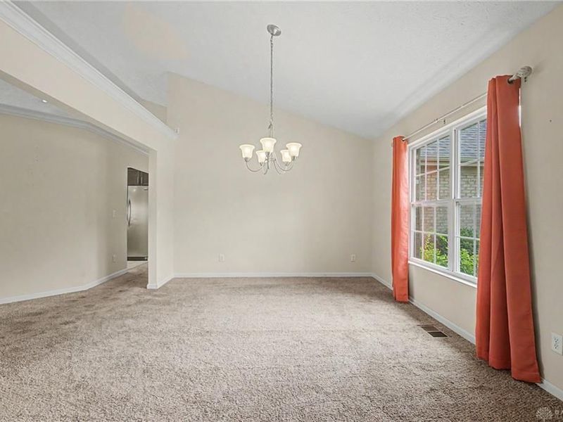 35 Louise Drive, Springboro, OH 45066 Photo 5