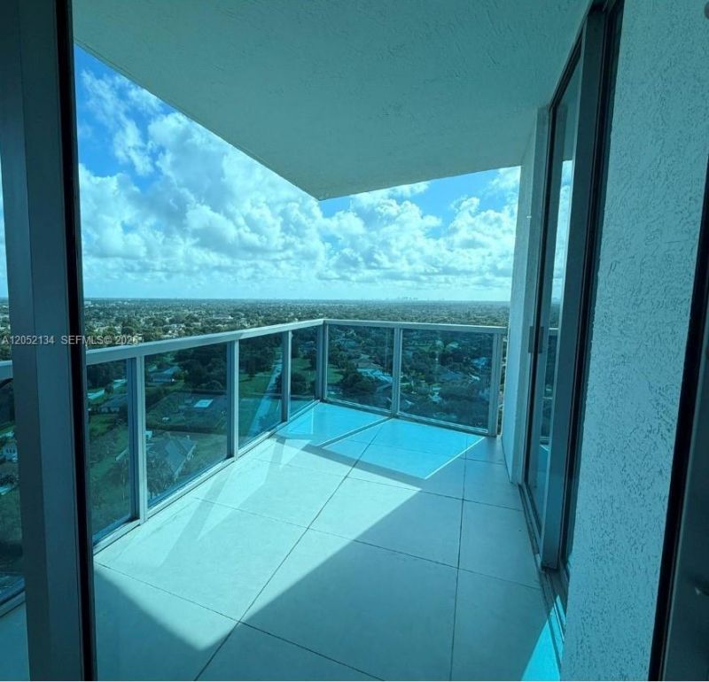 2641 N Flamingo Rd , Unit 2208N, Sunrise, FL 33323 Photo