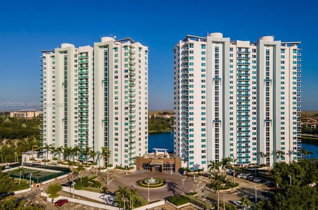 2641 N Flamingo Rd , Unit 2208N, Sunrise, FL 33323 Photo