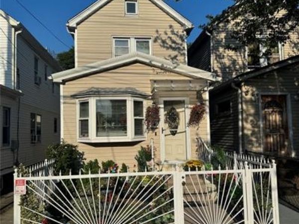 114-29 147 Street , Jamaica, NY 11436