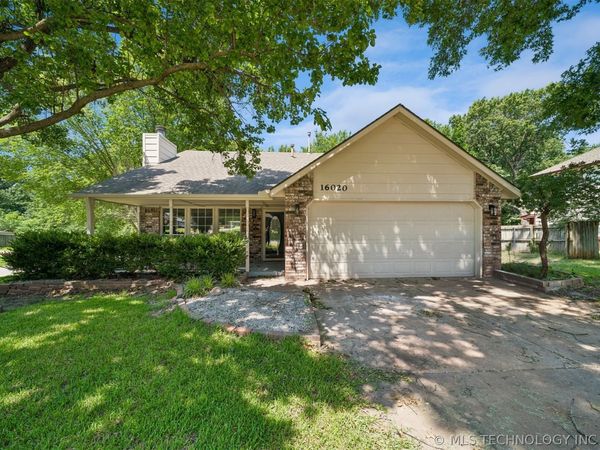 16020 S 294th East Avenue , Coweta, OK 74429