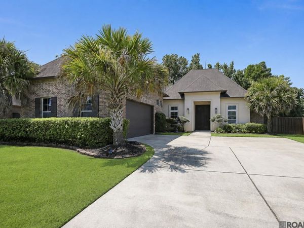 16052 Magnolia Trace Pkwy, Baton Rouge, LA 70817